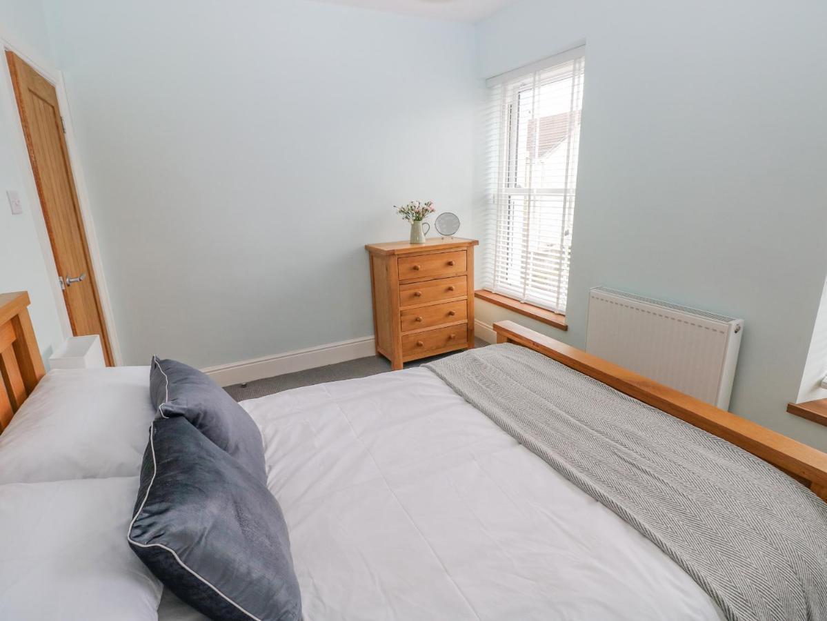 Villa 54 Pencoed Road Burry Port Esterno foto