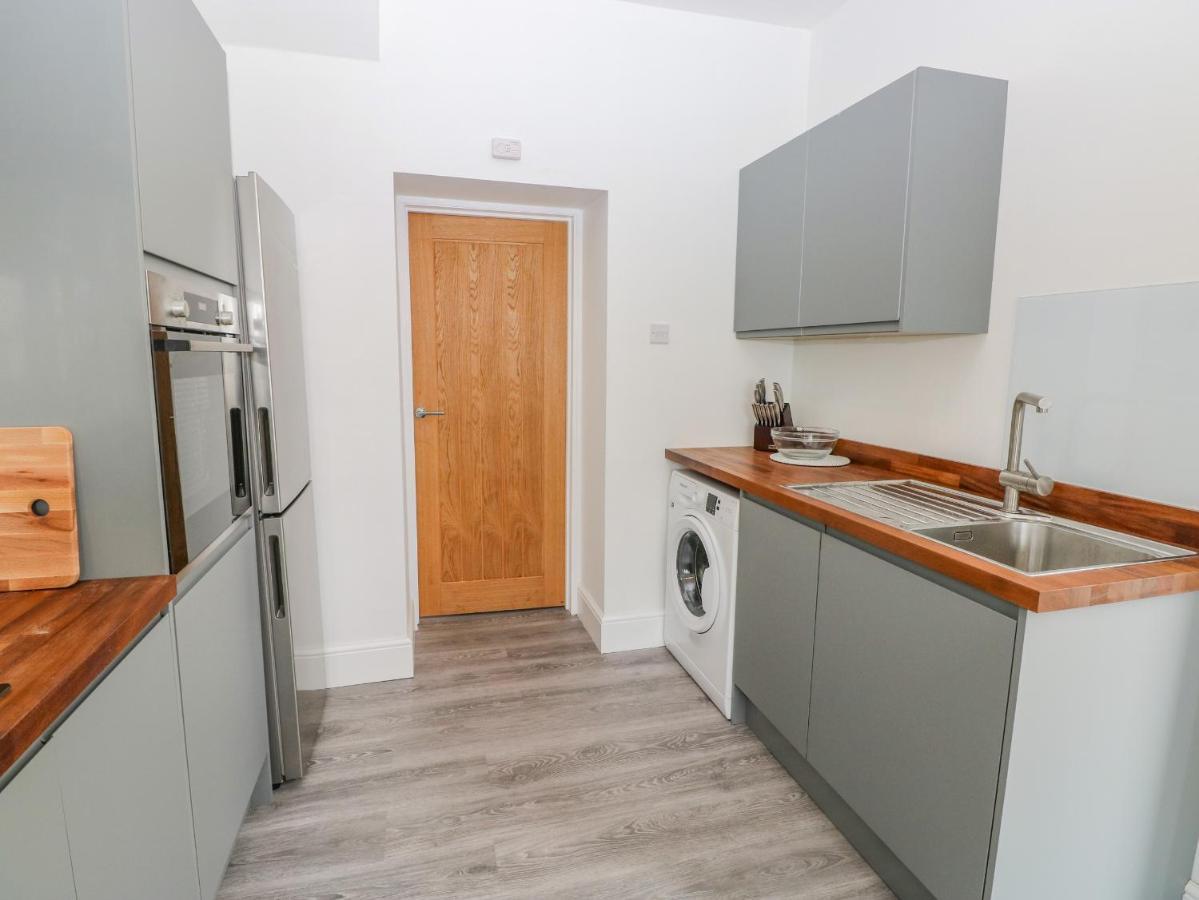 Villa 54 Pencoed Road Burry Port Esterno foto