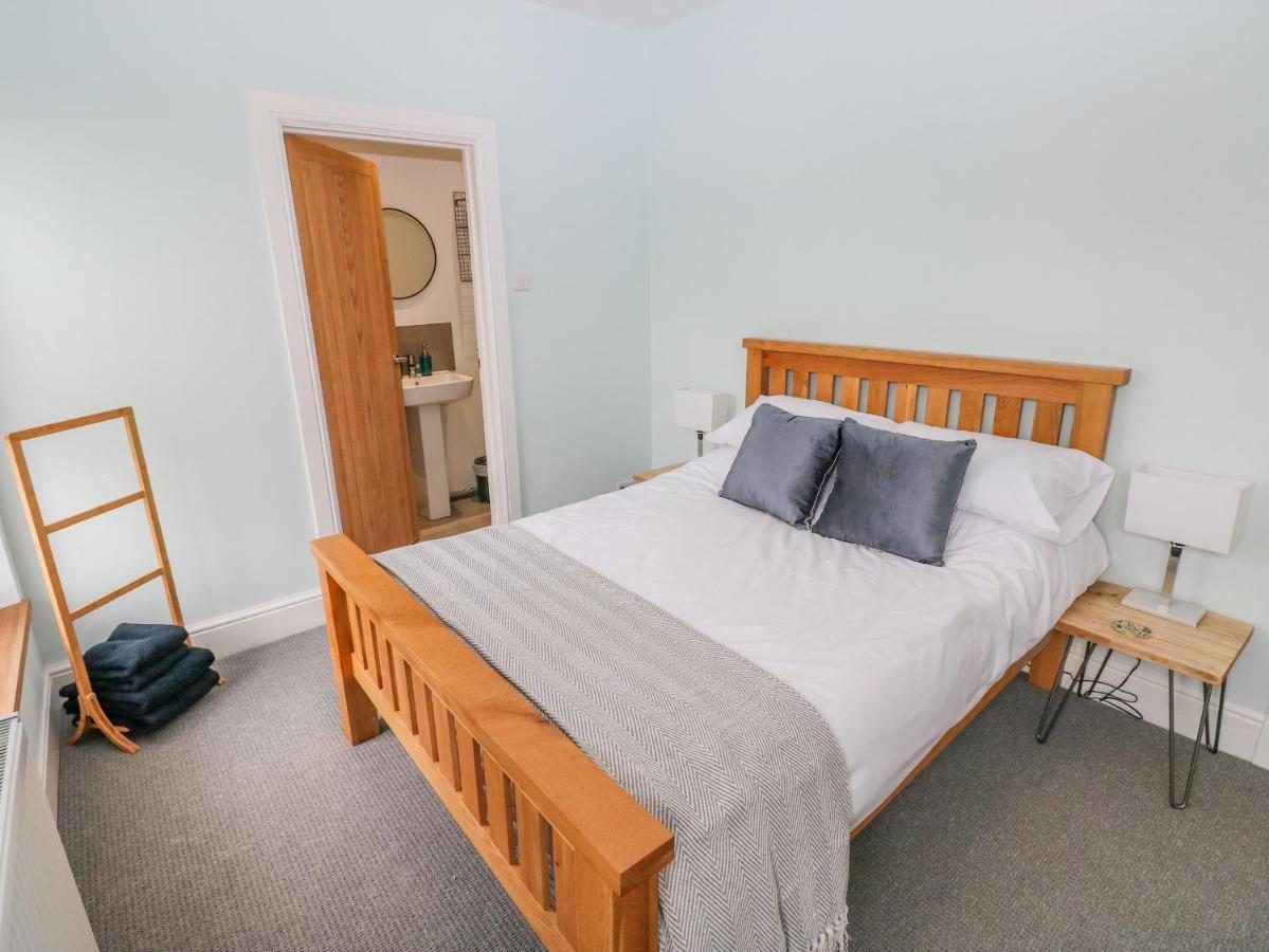 Villa 54 Pencoed Road Burry Port Esterno foto